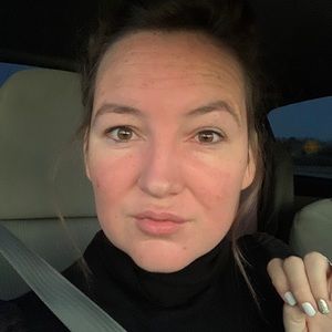 Meet your Posher, Chrystal